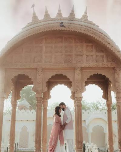 Indian wedding couple portrait by REELO Media